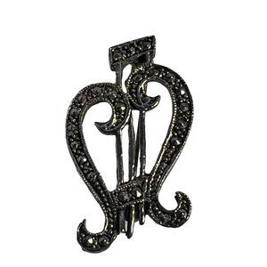 Vintage Musical Brooch Marcasite Silver Tone Swirl Pin‎